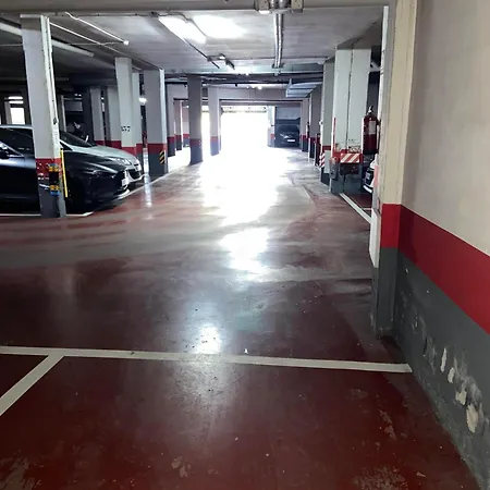 Апартаменты El Torreon Del Pilar. Opcion De Parking Сарагоса