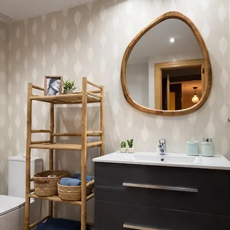 El Torreon Del Pilar. Opcion De Parking * Сарагоса