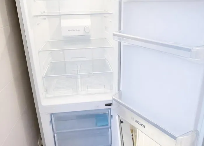 El Torreon Del Pilar. Opcion De Parking Сарагоса